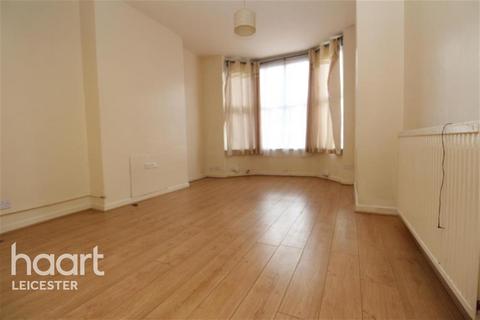 1 bedroom flat to rent, Glenfield Road