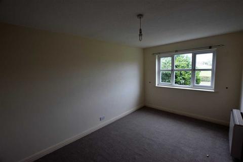 2 bedroom apartment to rent - Dove Tree Court, Marton