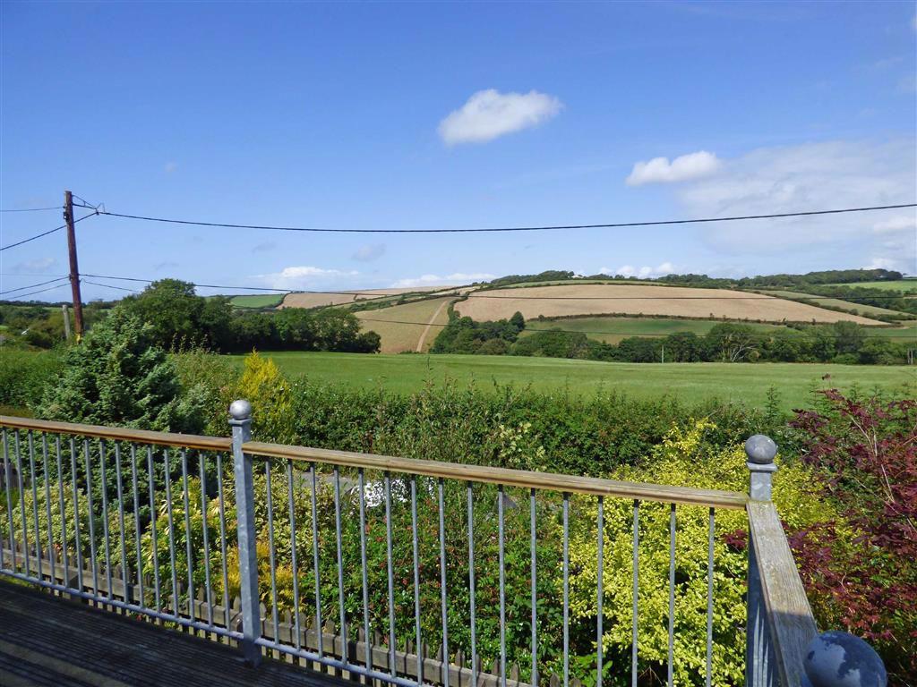 Woodtown, Fairy Cross, Bideford, Devon, EX39 4 bed detached house £
