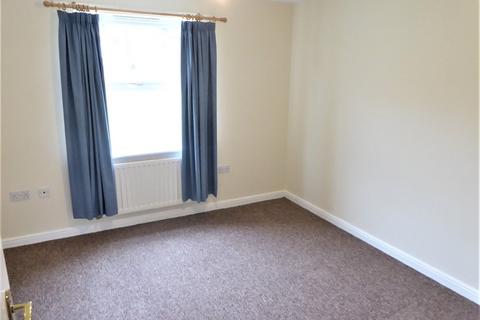 2 bedroom apartment to rent, Broom Mills Road, Farsley