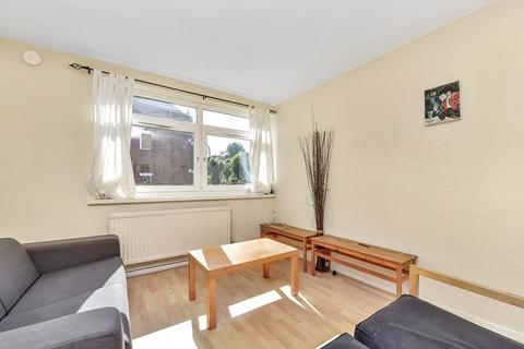 2 bedroom apartment to rent, Crouch Hall Road, Crouch End, London