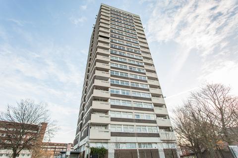 2 bedroom flat to rent, Leopold Street, Bow, E3