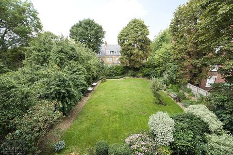 1 bedroom apartment to rent, Belsize Grove, Belsize Park, London, NW3