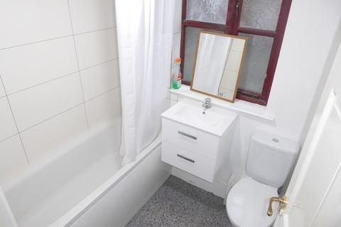 2 bedroom apartment to rent, Ardwick Green North, Ardwick, Manchester