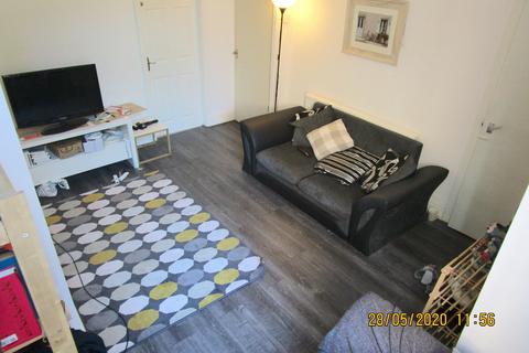 4 bedroom terraced house to rent - Fortuna Grove, Fallowfield, Manchester