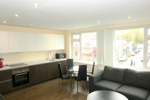 4 bedroom apartment to rent, Aspinall Street, Rusholme