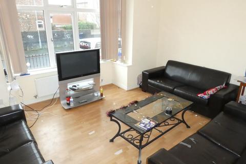 6 bedroom detached house to rent, Upper Kent Road, Victoria Park, Manchester