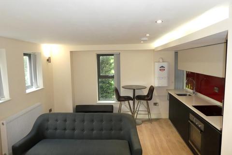 1 bedroom apartment to rent, Park Crescent, Rusholme