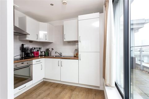 Penthouse to rent, Carillon Court, 41 Greatorex Street, London, E1