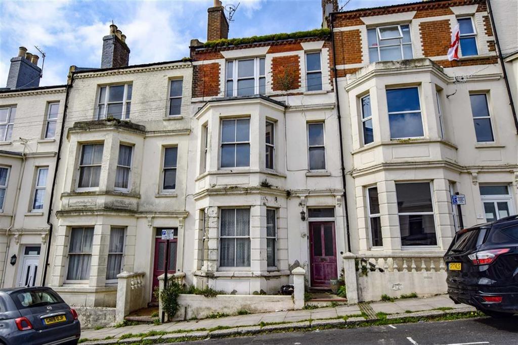 Alexandra Road, St Leonardsonsea, East Sussex 4 bed terraced house
