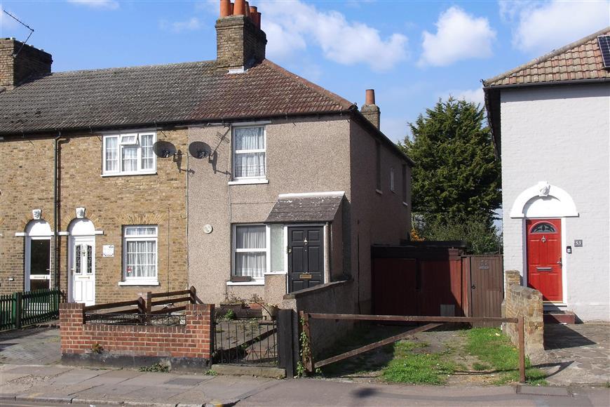 West Hill, Dartford, Kent 2 bed end of terrace house £260,000