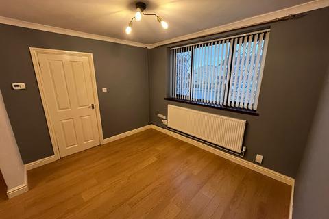 3 bedroom semi-detached house to rent, Torrington Road, Gendros, Swansea.  SA5 8DU