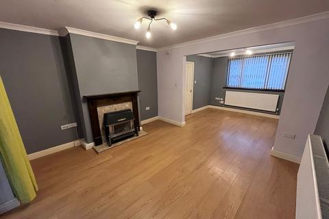 3 bedroom semi-detached house to rent, Torrington Road, Gendros, Swansea.  SA5 8DU
