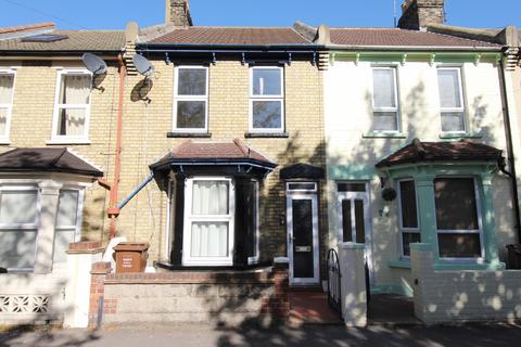 undefined, York Avenue, Gillingham, Kent, ME7