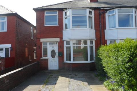 3 bedroom end of terrace house to rent, Southbourne Road, Blackpool, FY3 9SW