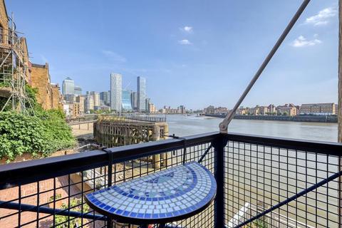 1 bedroom apartment for sale, Papermill Wharf Narrow Street Limehouse E14