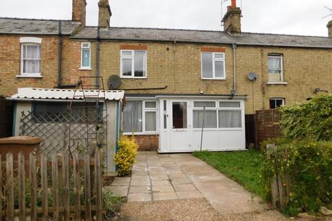 2 bedroom terraced house to rent, Dobbs Yard, Chatteris