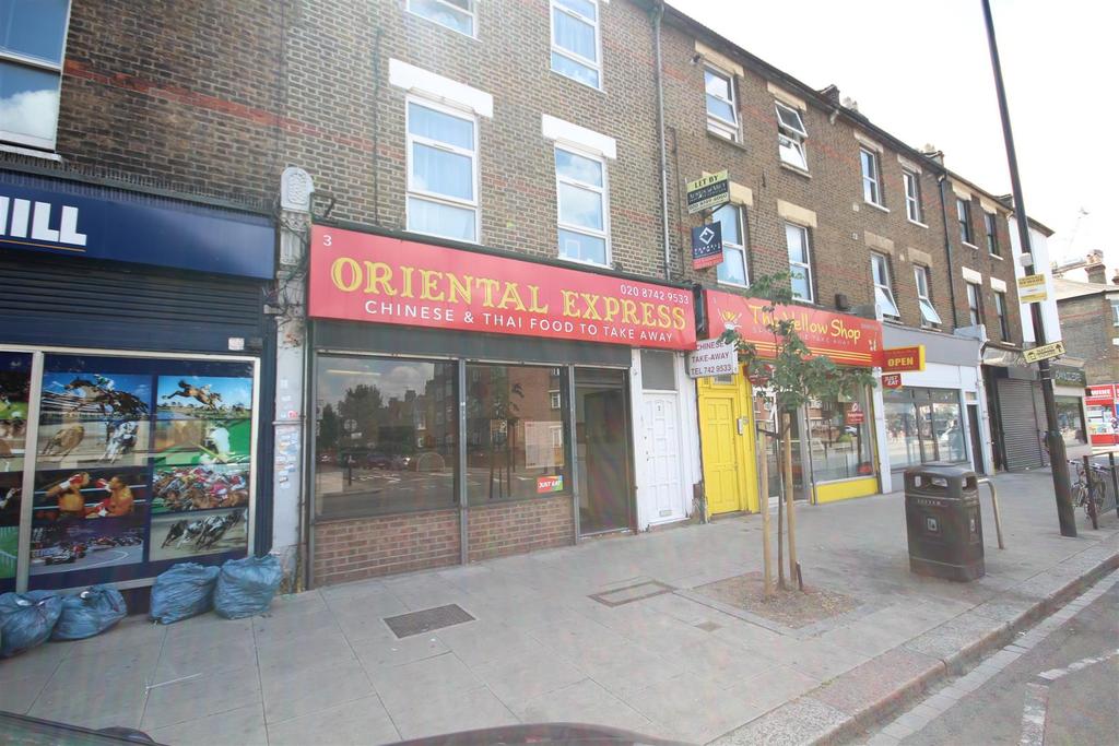 The Vale, Acton, London, W3 7SH Shop to rent £1,500 pcm (£346 pw)