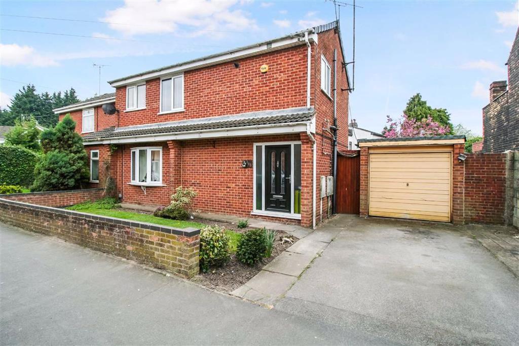 Gadsby Street, Attleborough, Nuneaton, Warwickshire, CV11 3 bed semidetached house £190,000