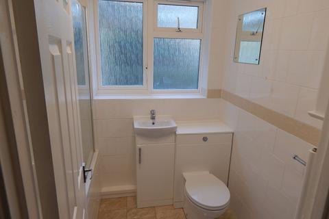 2 bedroom flat to rent, Shooters Hill