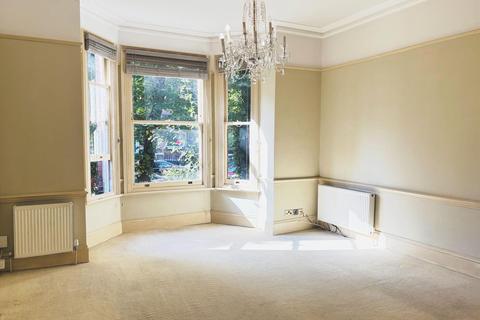 1 bedroom apartment to rent, Netherhall Gardens, Hampstead, NW3