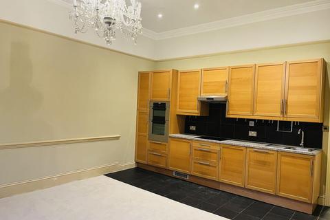 1 bedroom apartment to rent, Netherhall Gardens, Hampstead, NW3