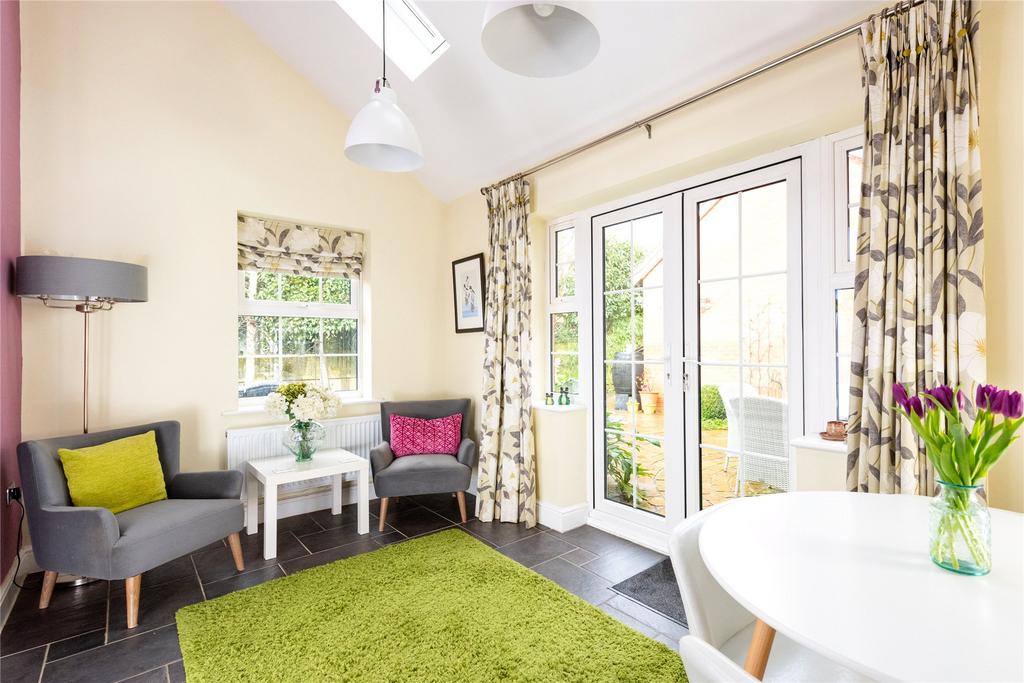 Breakfast Room