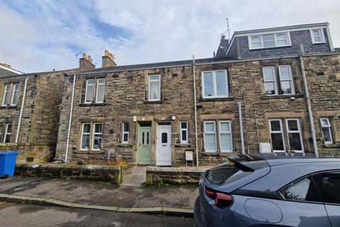 1 bedroom flat to rent, Cloanden Place, Kirkcaldy KY2