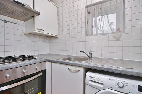 1 bedroom apartment to rent, Moor Lane, Staines-upon-Thames, Surrey, TW18