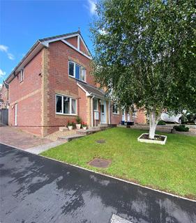 3 bedroom end of terrace house to rent, Spencer Drive, Tiverton, Devon, EX16
