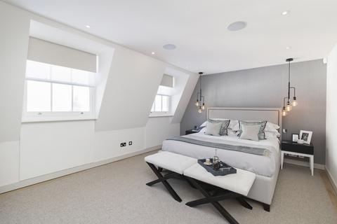4 bedroom terraced house to rent, Pavilion Road, Knightsbridge, London