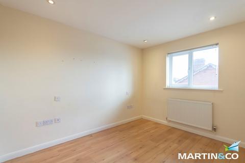 2 bedroom flat to rent, Anderson Court, Anderson Road, Bearwood, B66