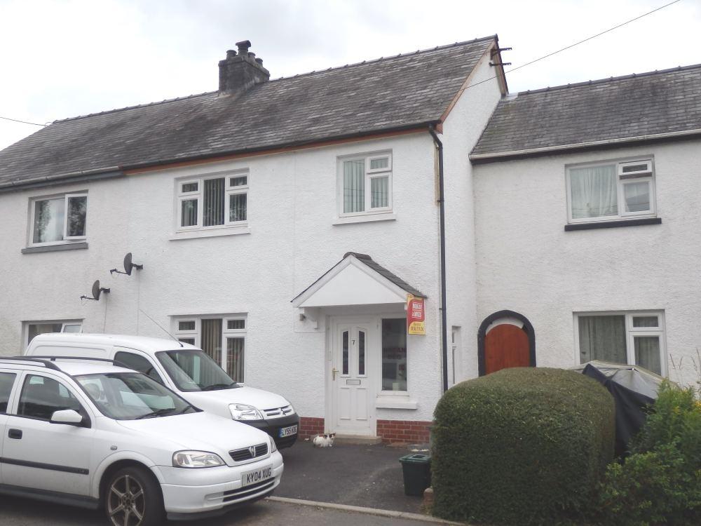 7 Bro Hafan, Cross Inn, New Quay, Ceredigion 3 bed terraced house £