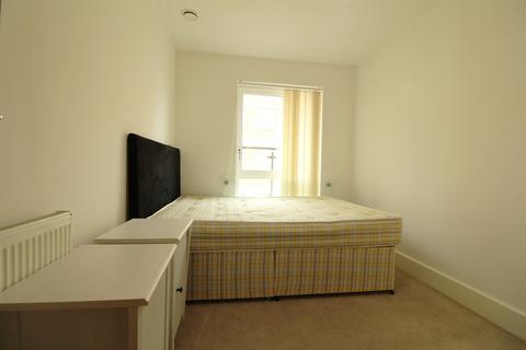 2 bedroom penthouse to rent, Friary Court, Tudor Road, Reading, RG1