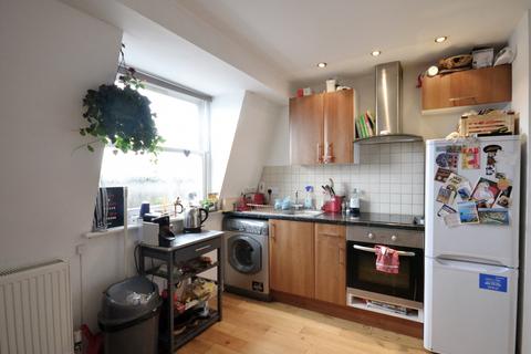 2 bedroom flat to rent, New Cross Road,  London , SE14