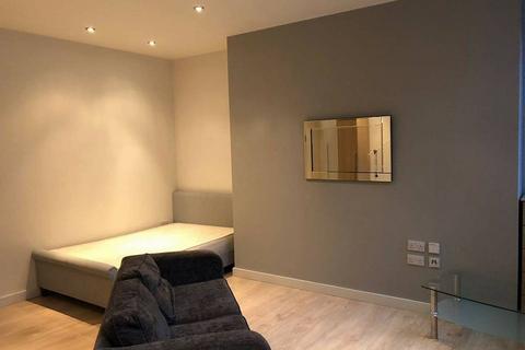 Studio to rent, 2 Mill Street, City Centre, Bradford, BD1