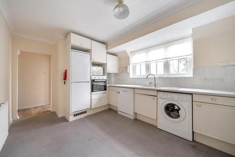 2 bedroom apartment to rent, Sandy Lodge Way,  Northwood,  HA6