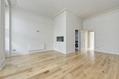 1 bedroom flat to rent, Brunswick Gardens, London, W8