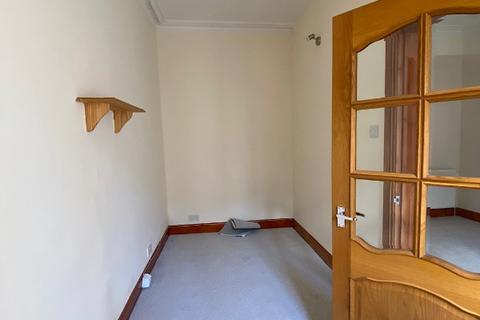 2 bedroom flat to rent, Ballantine Place, Perth, Perthshire, PH1