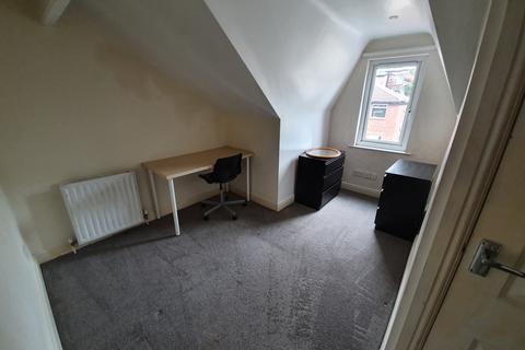 4 bedroom terraced house to rent, Gordon Terrace, Leeds, West Yorkshire, LS6
