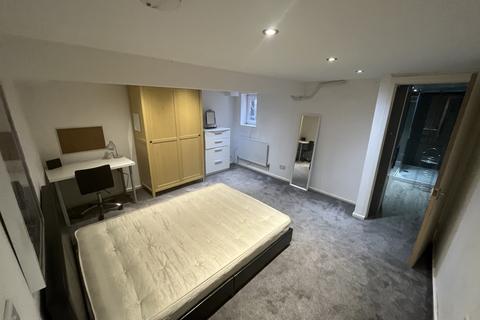 1 bedroom apartment to rent, Archery Road, Leeds, West Yorkshire, LS2