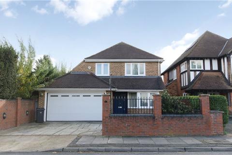 4 bedroom detached house to rent - Nelson Road, New Malden