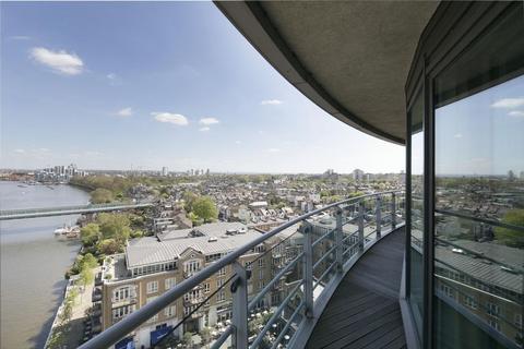 3 bedroom flat to rent, Beautifully Presented Three Bedroom Riverside Apartment in Putney Wharf