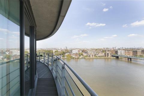 3 bedroom flat to rent, Beautifully Presented Three Bedroom Riverside Apartment in Putney Wharf