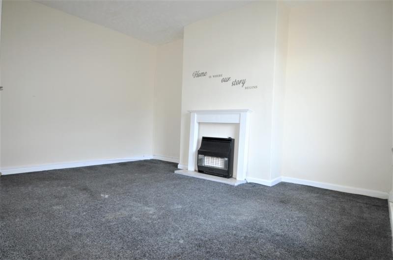 Stamford Street, Bradford, West Yorkshire, BD4 8SD 3 bed terraced house