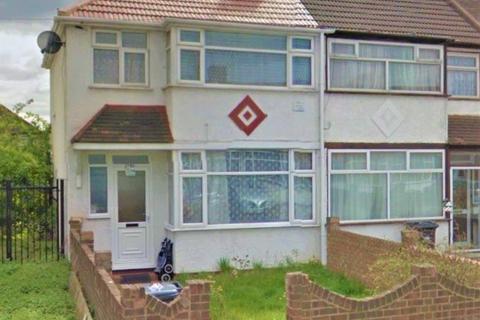 search 3 bed houses to rent in southall | onthemarket