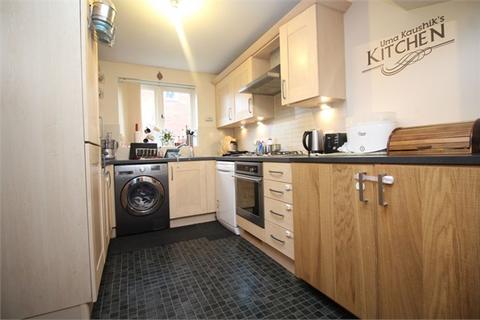 3 bedroom semi-detached house to rent, Hunsbury Chase, Broughton