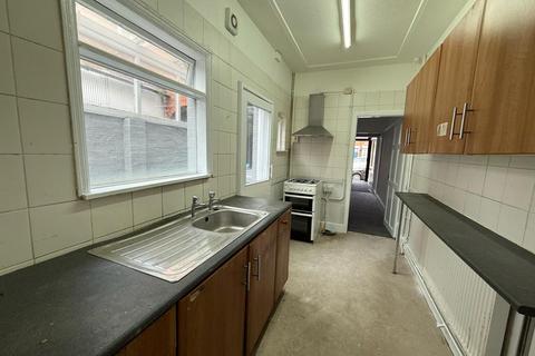 2 bedroom terraced house to rent, Solihull Road, Sparkhill