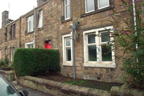 2 bedroom flat to rent, Forth Avenue, Kirkcaldy, KY2