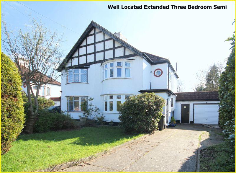Kingsway, West Wickham 3 bed semidetached house £525,000